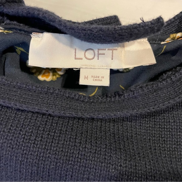 LOFT Navy Mixed Media Sweater Blouse Floral Hem Tie Back Cottagecore Medium - Picture 4 of 5
